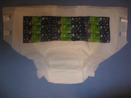 ABU XTO Diaper folded in half
Keywords: Luvs, AB Universe, new diapers