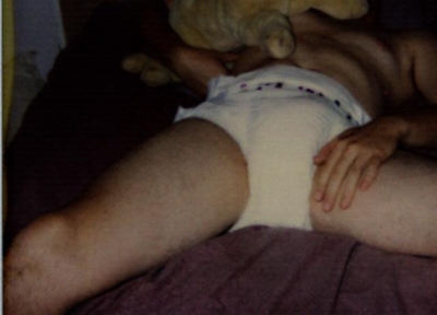An old pic of me in diapers
