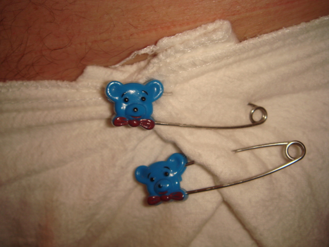 Diaper pin
Is baby double pined??
