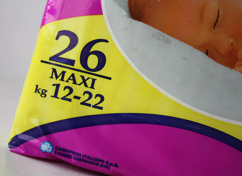 Quik Unisex Disposable Baby Diapers - Maxi - 12-22kg -26-48lbs - 26pcs - 2
