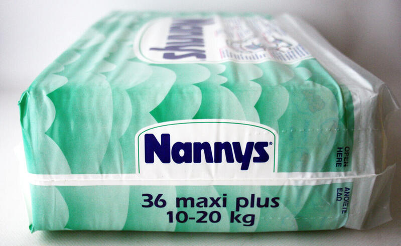 Ultra Nannys Plastic Baby Disposable Diapers - Maxi Plus - 10-20kg - 22-44lbs - 36pcs - 2
