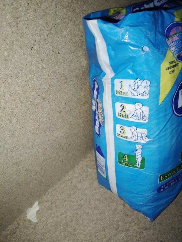 Babycare Stages Disposable Nappies (Boys) - No4 - Extra Large - 14-25kg -12pcs - 18
