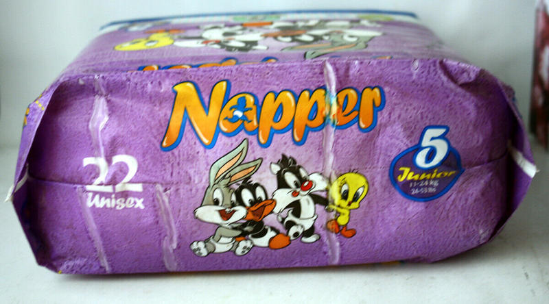 Napper Baby Looney Tunes Disposable Open Nappies - No5 - Junior - 11-24kg -24-53lbs - 22pcs - 12
