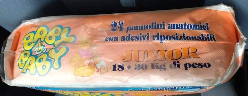 Baby & Baby Plastic Disposable Nappies - No6 - Junior - 18-30kg -24pcs - 6
